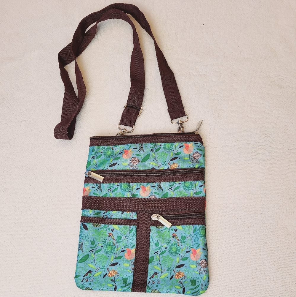Braciano Crossbody Purse with Nature Print